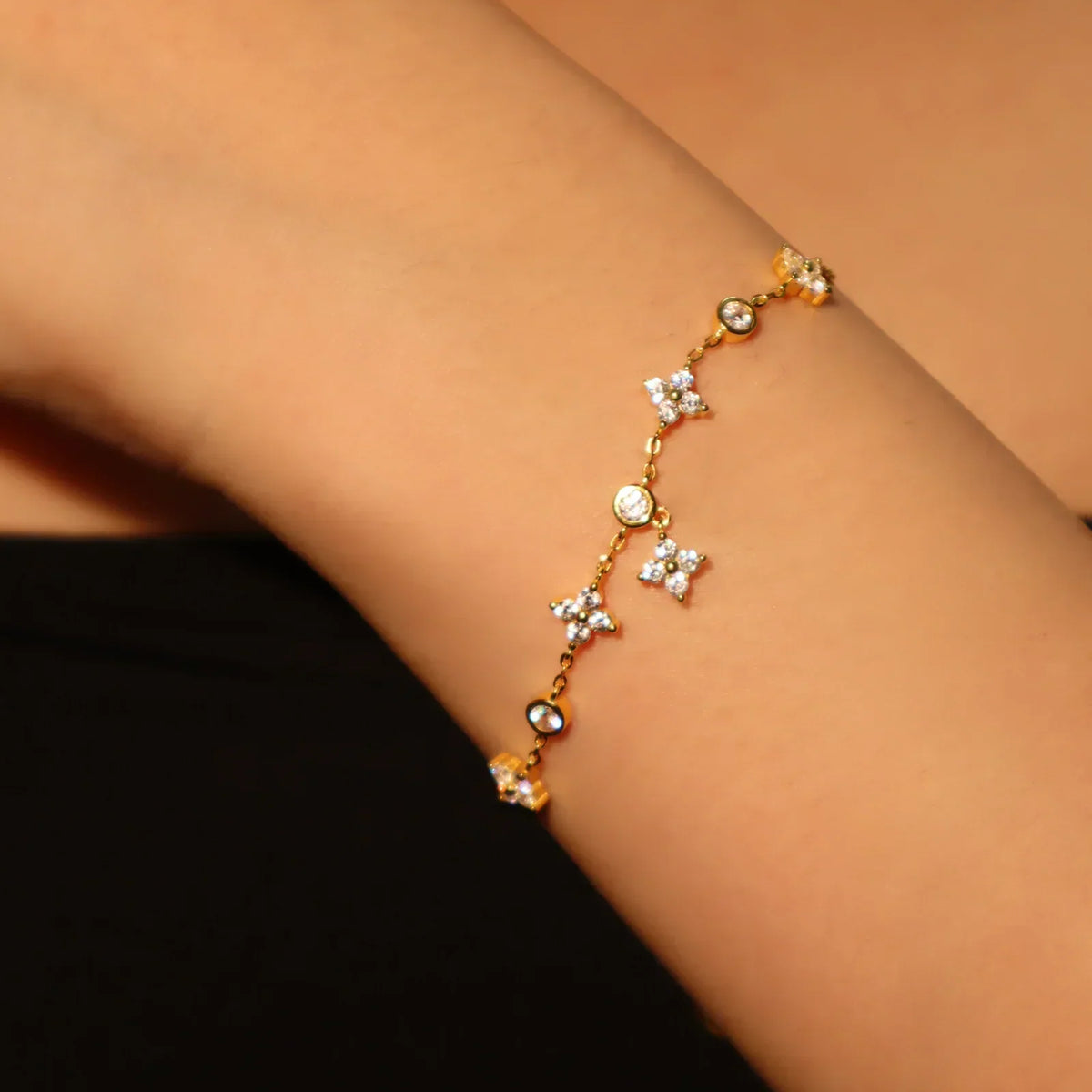 The Free Lovaana Bracelet ✨
