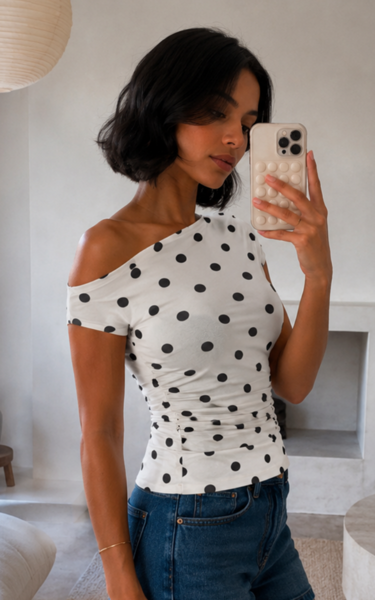 The Loraya Polka Top